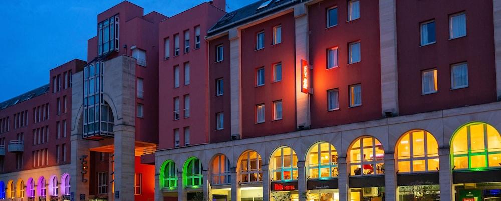 Ibis Epernay Centre Ville Exterior foto